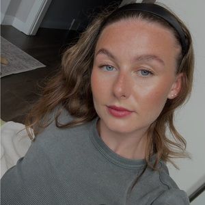 Meet your Posher, Sydney